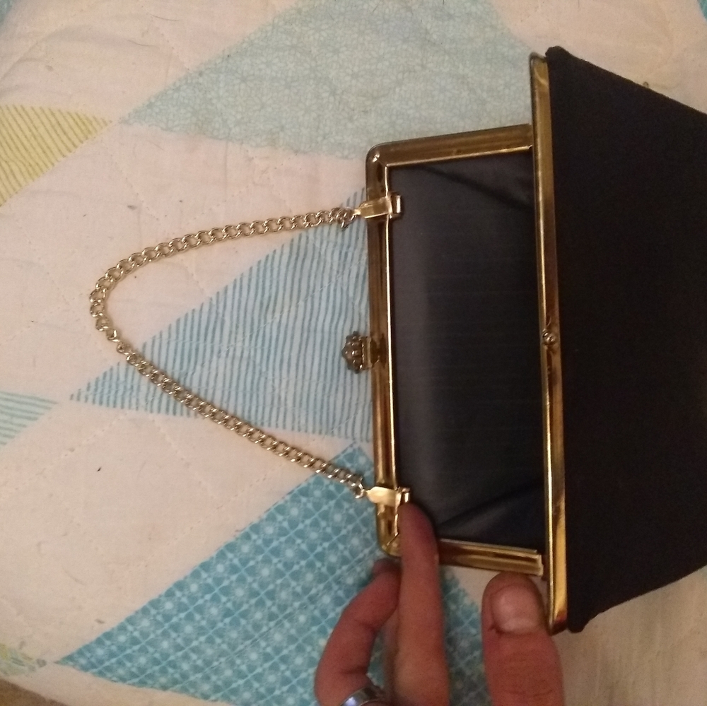 Lady's Carry Bag - Picture 3 of 4